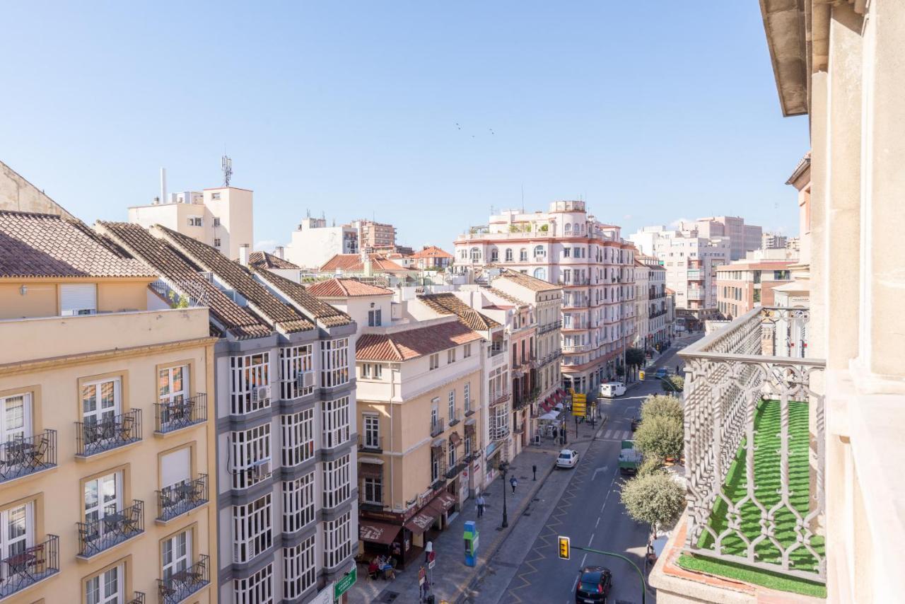 Urbe10 Atarazanas Premium Loft 4 Apartment Malaga Bagian luar foto